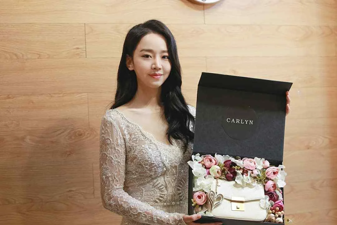 Shin Hye Sun - shin-hye-sun-sexy-36.webp